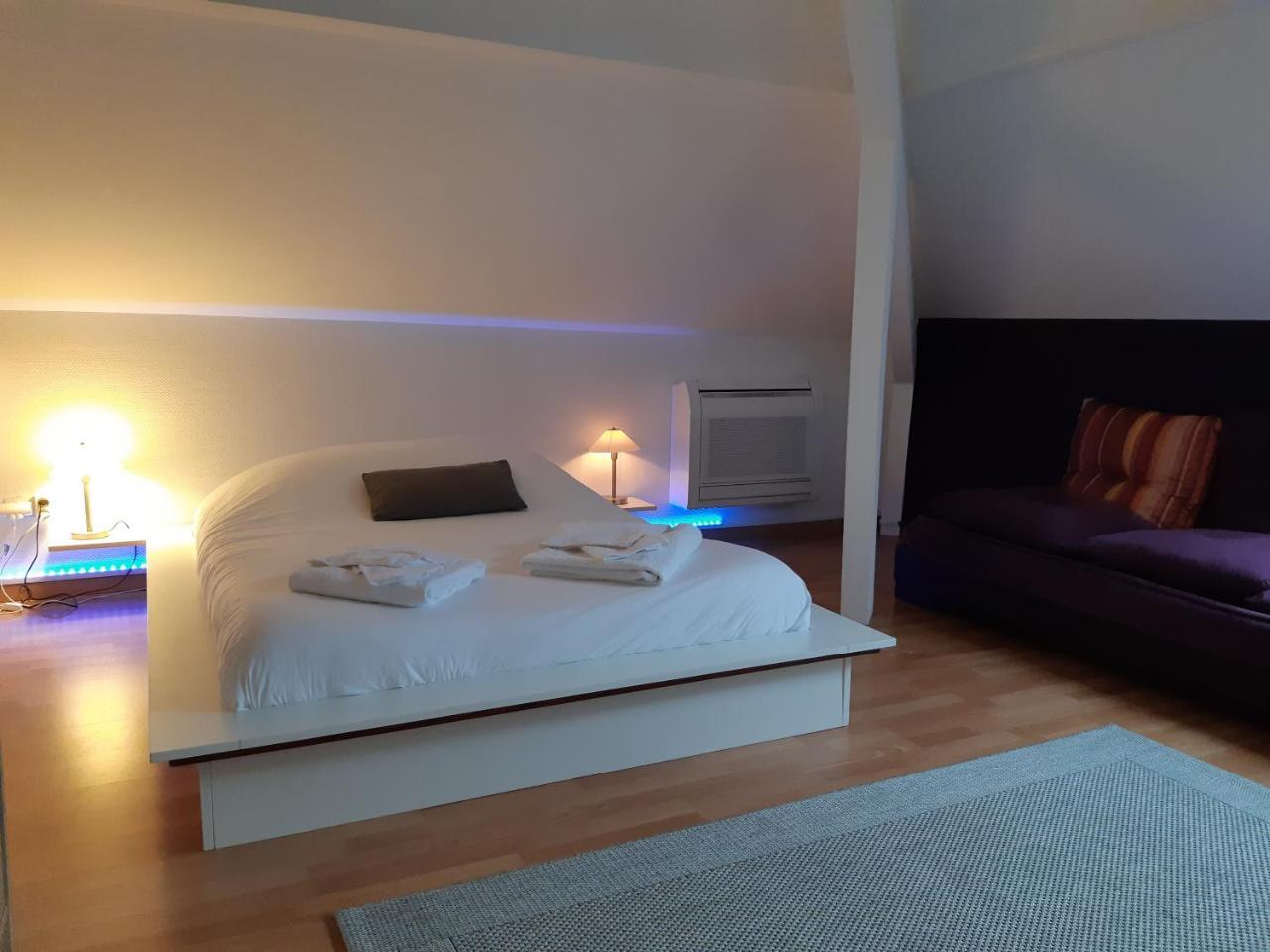 Le Prana -Maison Et Chambres D'Hotes, Wellness Et Centre De Soins Rozérieulles Exteriör bild
